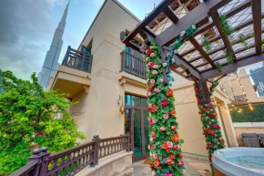 Durrani Homes - Persian Luxury at Souk Al Bahar with Private Jaccuzi